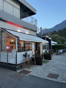 Bar 141