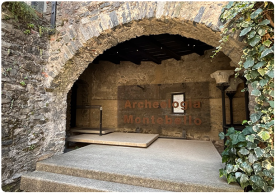 Castle-di-montebelle-exhibit-entree